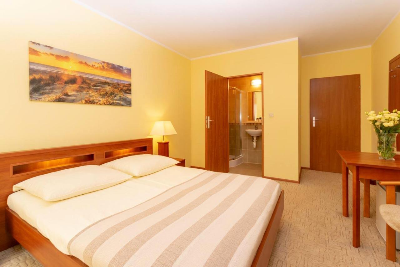 Pensjonat Marynarski - Apartamenty Darlowko Esterno foto