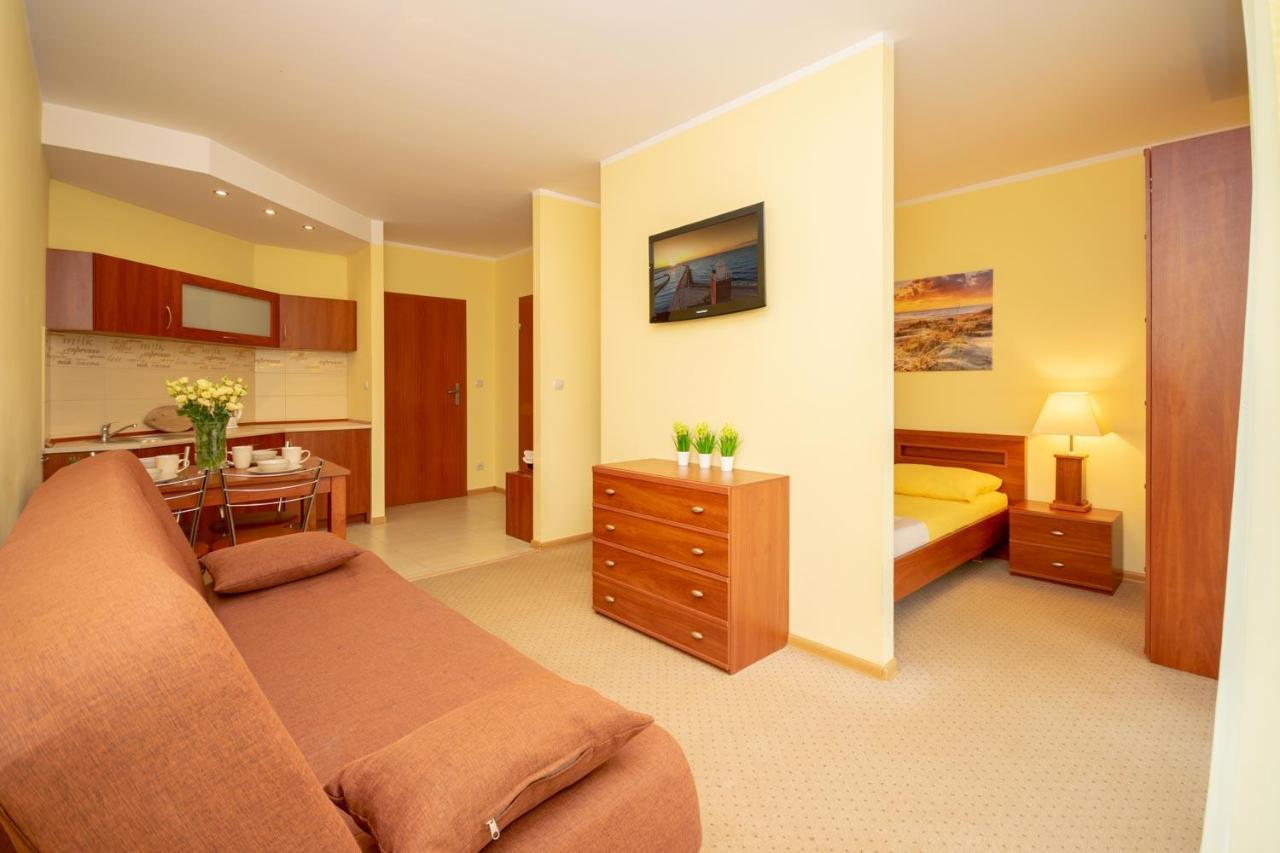 Pensjonat Marynarski - Apartamenty Darlowko Esterno foto