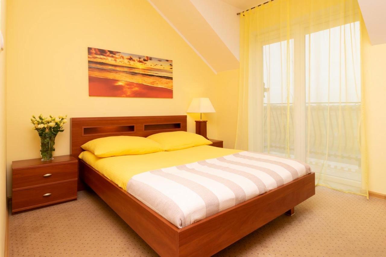 Pensjonat Marynarski - Apartamenty Darlowko Esterno foto