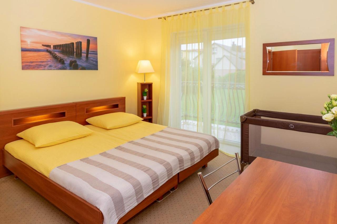 Pensjonat Marynarski - Apartamenty Darlowko Esterno foto